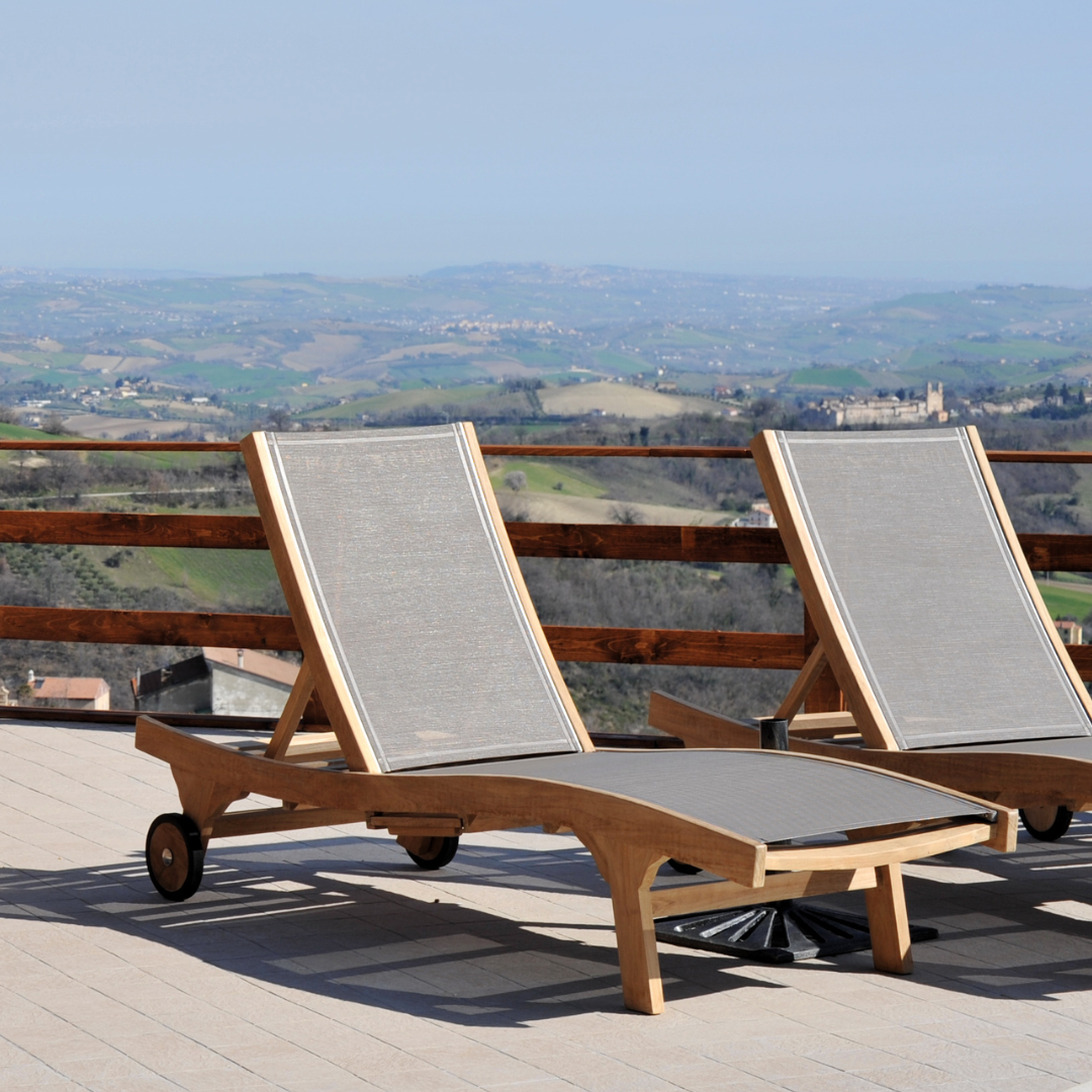 Elegant Modern Teak Chaise Lounge